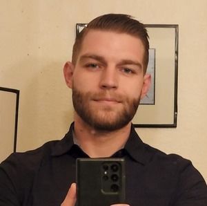 Meet your Posher, Justin